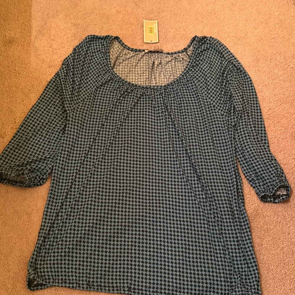 NWT MICHAEL KORS BLUE AND BLACK LING SLEEVE TOP XL